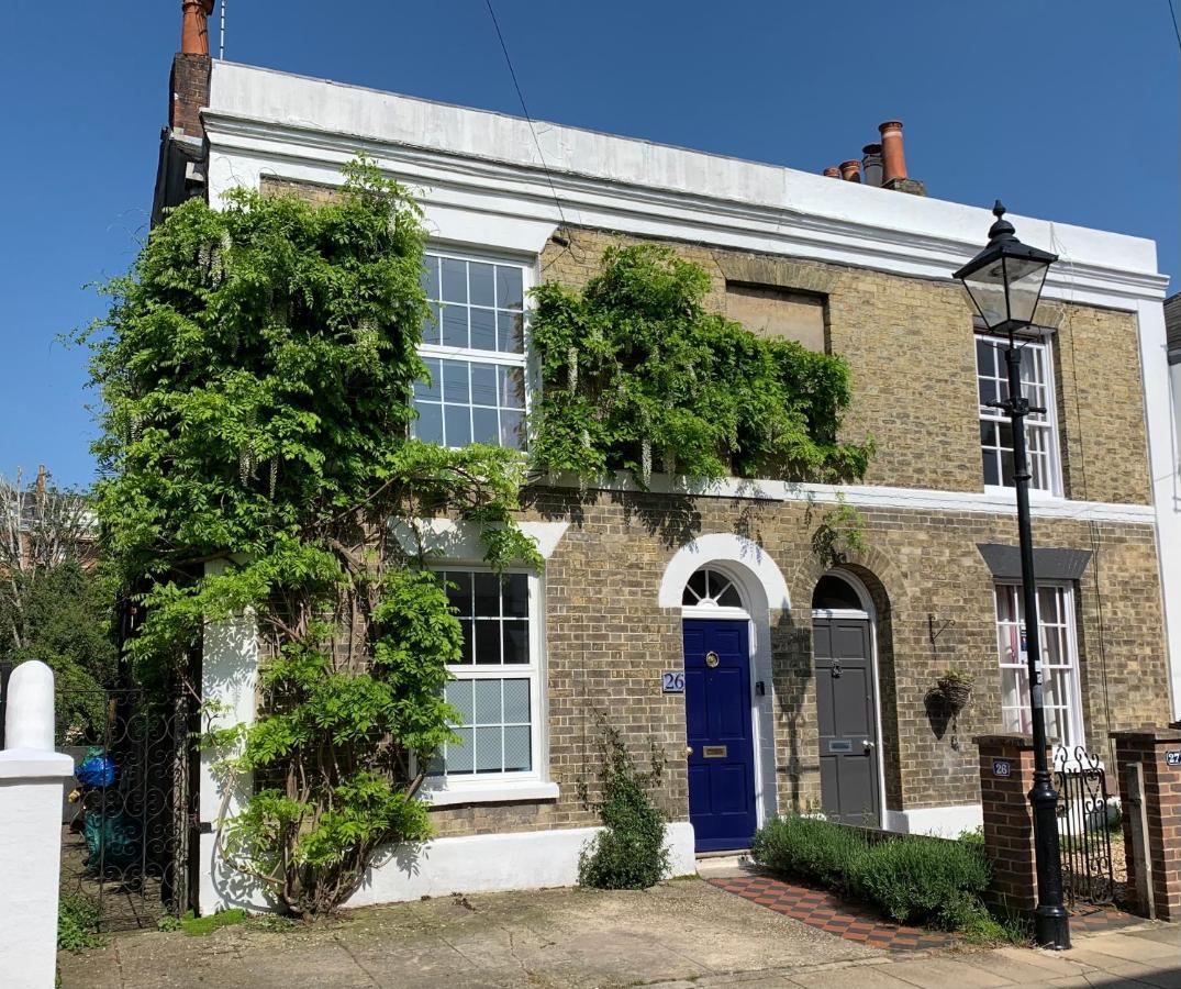 Esme'S Bed & Breakfast Winchester Exterior photo